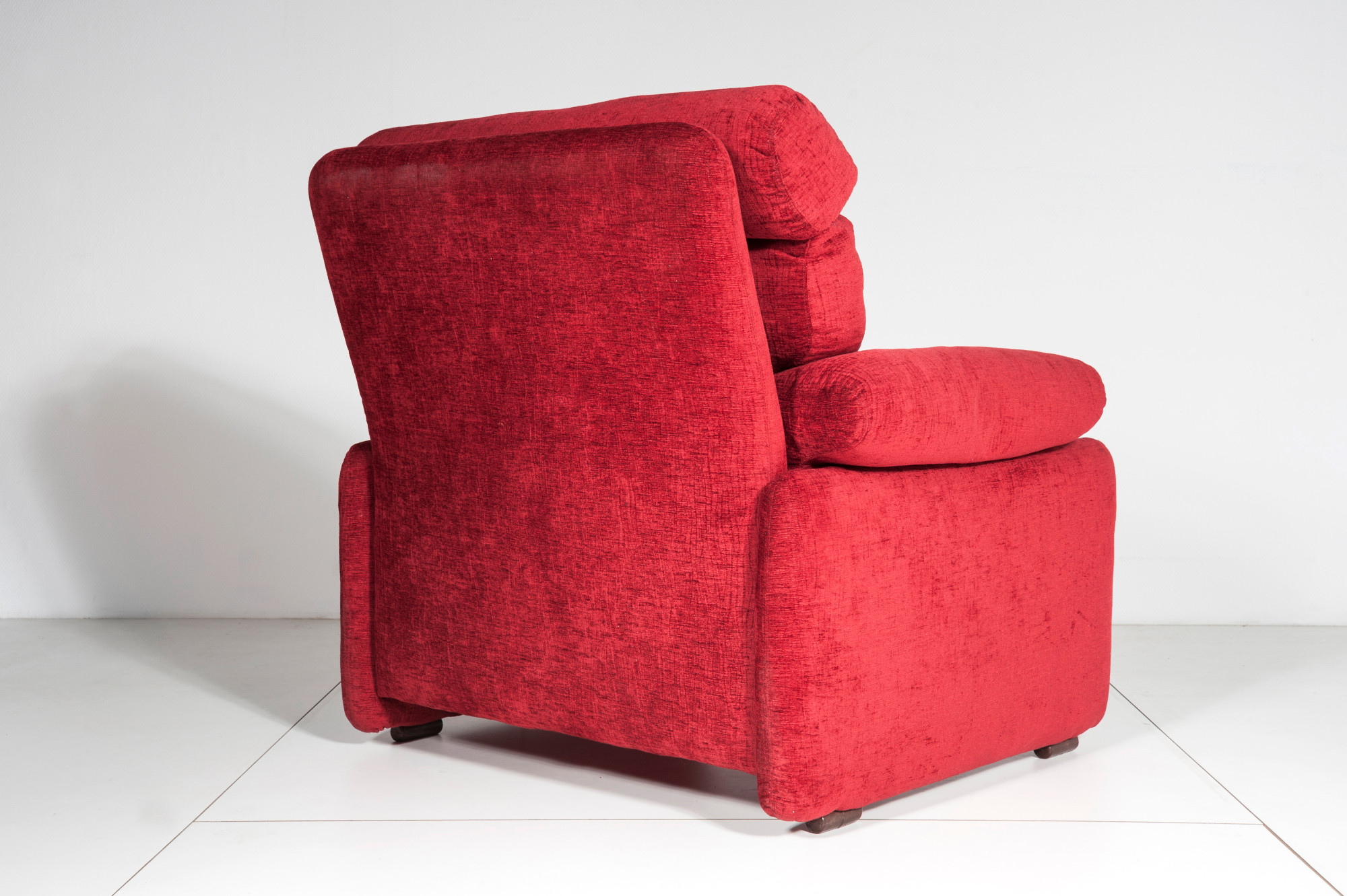 Pair of Armchairs and his otoman by Tobia Scarpa Model Cornado