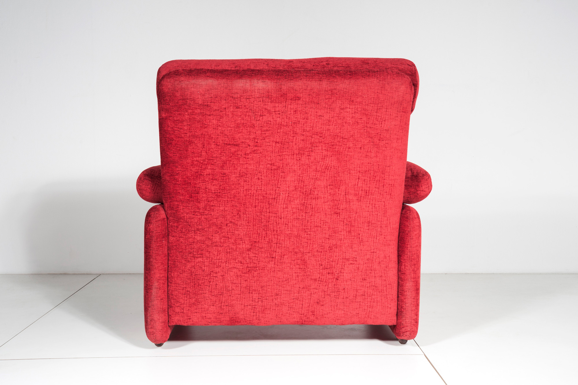 Pair of Armchairs and his otoman by Tobia Scarpa Model Cornado