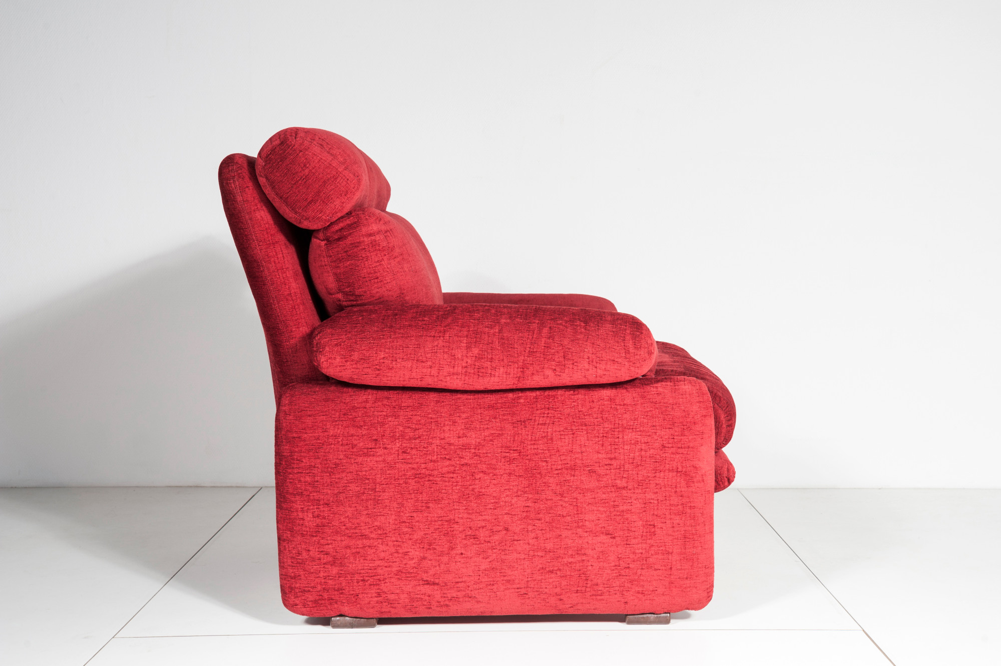 Pair of Armchairs and his otoman by Tobia Scarpa Model Cornado