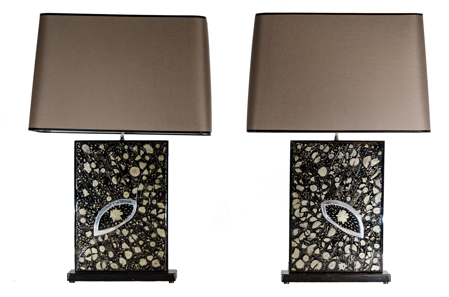 Pair Of Black resin table lamps inlay maracassit by Stan Usel