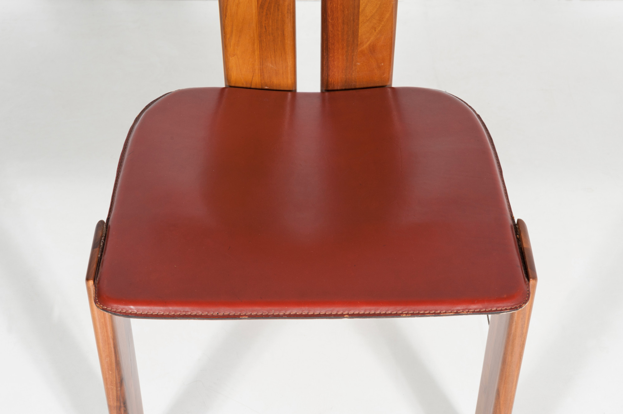 Set of four chair in red leather by Tobia & Afra Scarpa