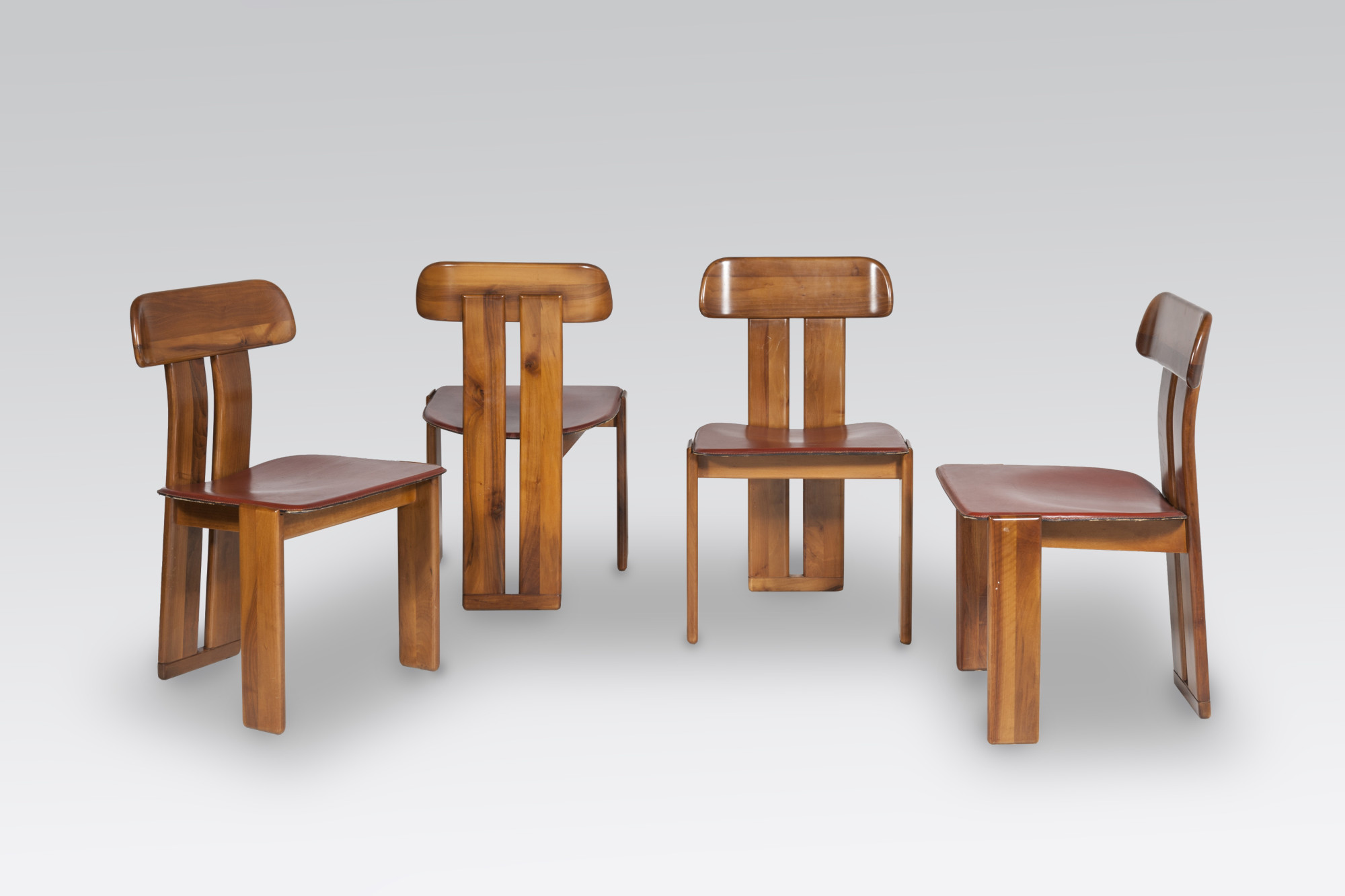 Set of four chair in red leather by Tobia & Afra Scarpa